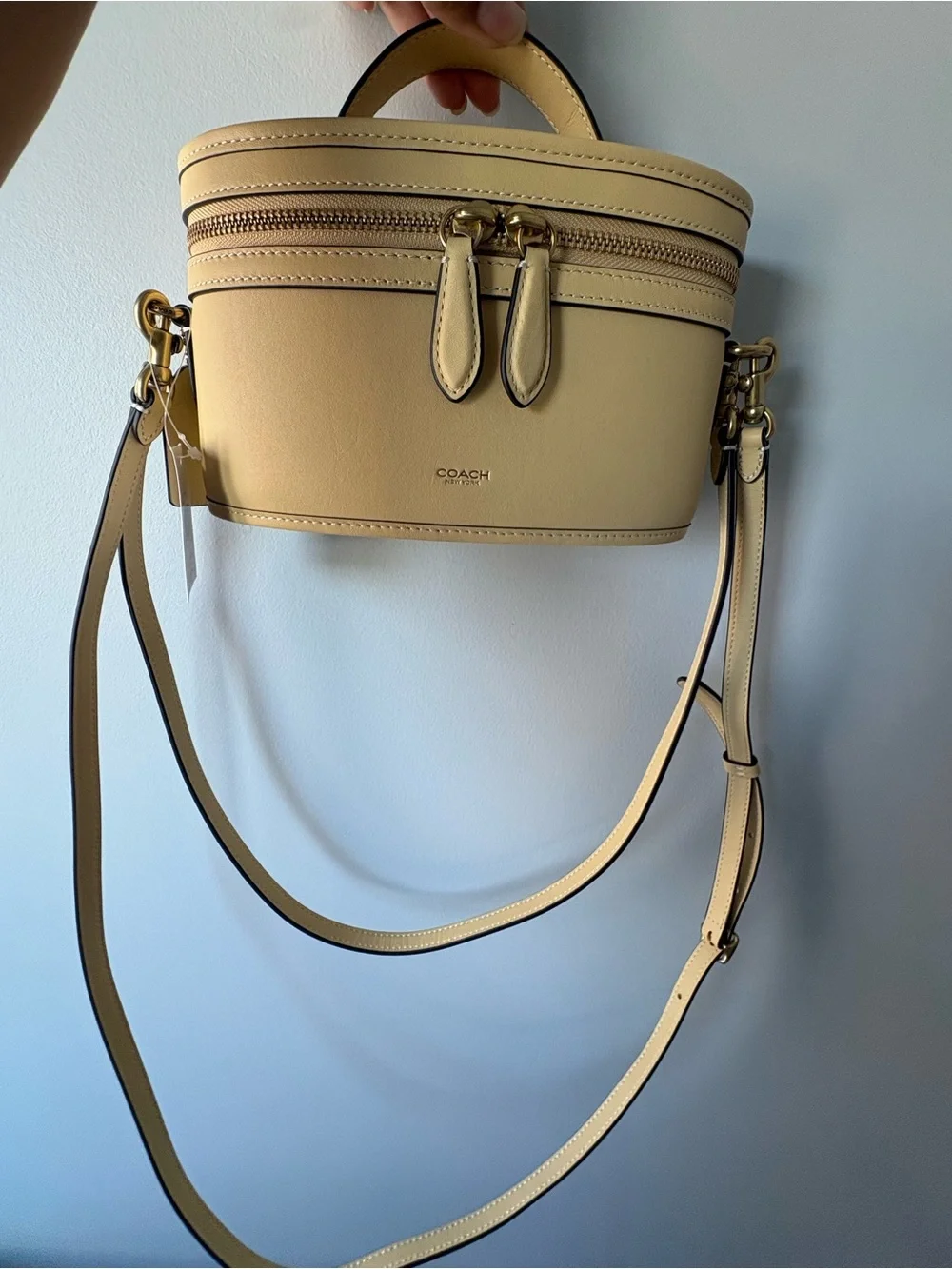 Coach Trail Bag in Vanilla - Picture 2 of 13